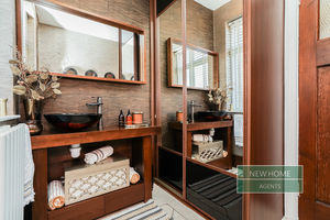 Photo 19- click for photo gallery